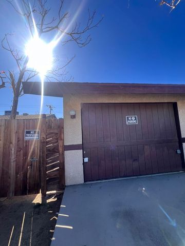 6450 Hermosa Ave  #A, Yucca Valley, CA 92284