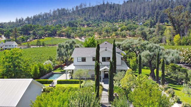 Address Not Disclosed, Saint Helena, CA 94574