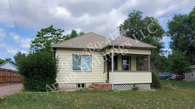 1015 S  4th St, Canon City, CO 81212