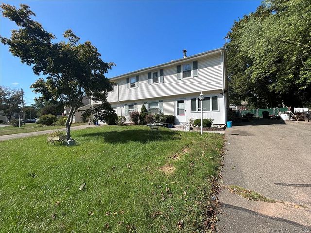 39 Hellstrom Rd, East Haven, CT 06512