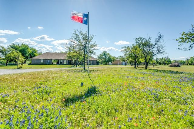 719 Private Road 897, Stephenville, TX 76401
