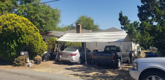 10773 Challenge Blvd, La Mesa, CA 91941