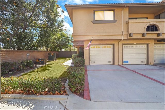 25272 Birch Grove Ln, Lake Forest, CA 92630