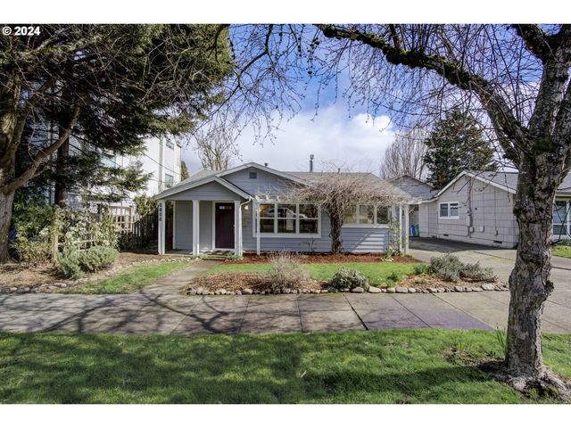 5930 S  Kelly Ave, Portland, OR 97239