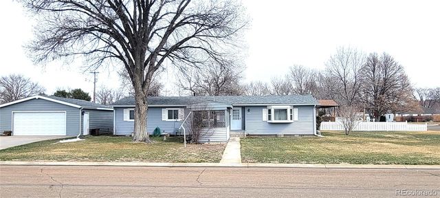 402 Chestnut Street, Julesburg, CO 80737