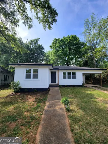 506 E  6th St, West Point, GA 31833