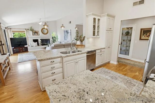 2577 Camino Narciso, Alpine, CA 91901