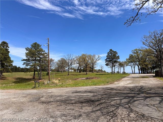 Kerr Mansion Rd, Poteau, OK 74953