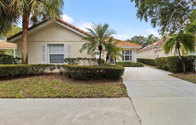 403 Kelsey Park Dr, Palm Beach Gardens, FL 33410