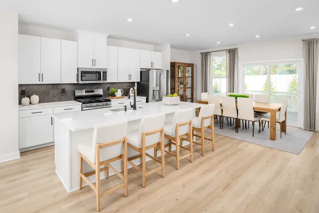 49 Silas Rd, Budd Lake, NJ 07828