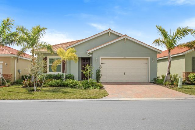 3944 Crosswater Dr, North Fort Myers, FL 33917