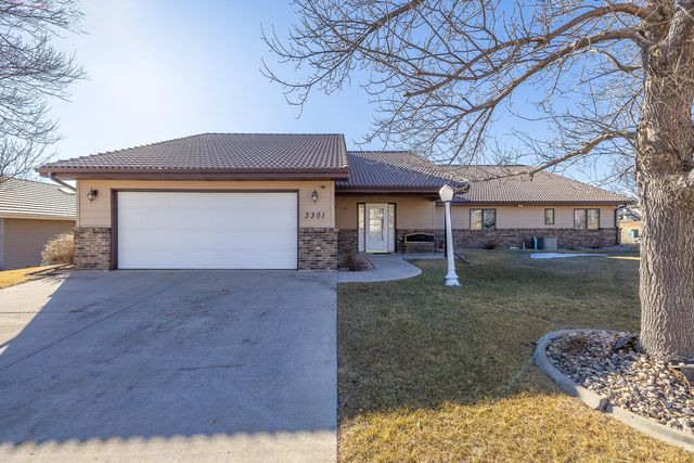 3301 Willowbend Rd, Rapid City, SD 57703