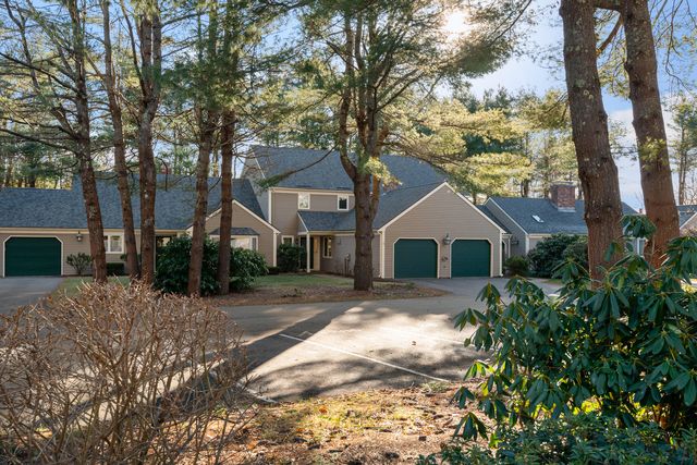 18 Foreside Common Drive UNIT 18, Falmouth, ME 04105
