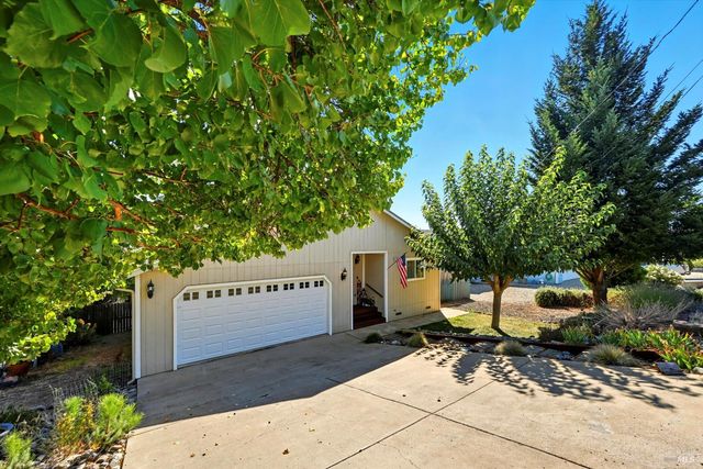 5294 Bel Air Drive W, Kelseyville, CA 95451