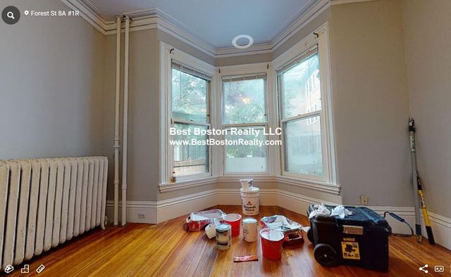 8A Forest St #R1, Cambridge, MA 02140