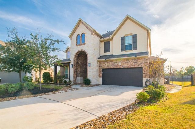 95 Elander Blossom Dr, Tomball, TX 77375