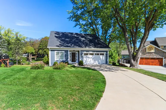 W5225 Sterlingworth COURT, Elkhorn, WI 53121