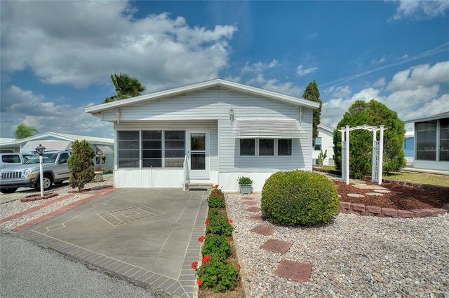 251 Patterson Rd #H42, Haines City, FL 33844