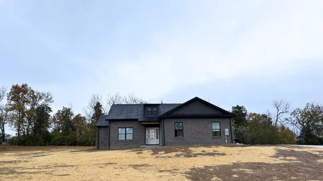 193 Josalyn Ct, Paint Lick, KY 40461