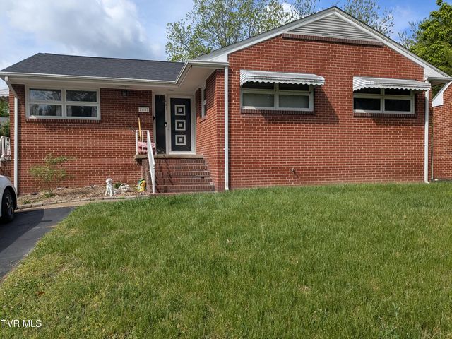 1441 Valley St, Kingsport, TN 37660