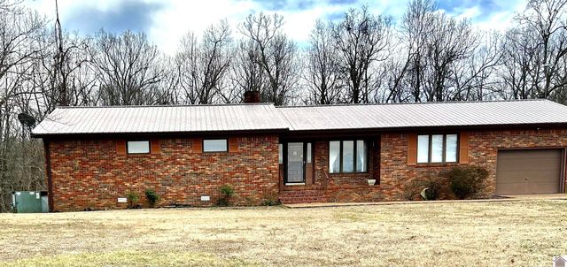 1683 State Route 94 W, Fulton, KY 42041