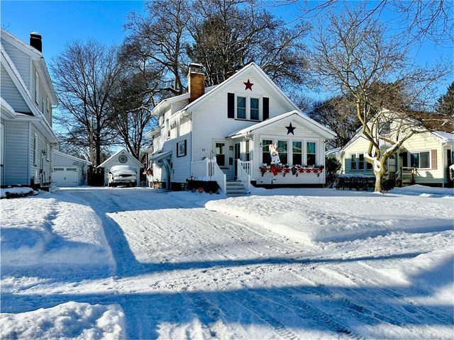 71 Coleman Ave, Spencerport, NY 14559