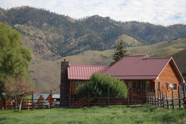 445 PANTHER CREEK RD, SHOUP, ID 83469