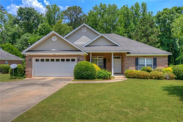 208 N  Cedarbrook Dr, Auburn, AL 36830