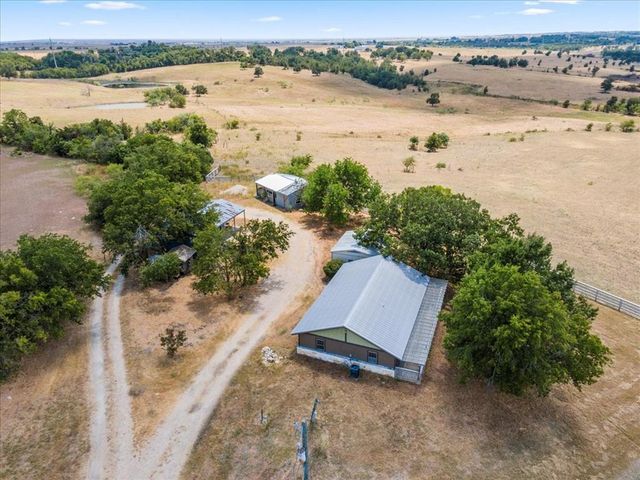 1150 County Road 427, Thrall, TX 76578