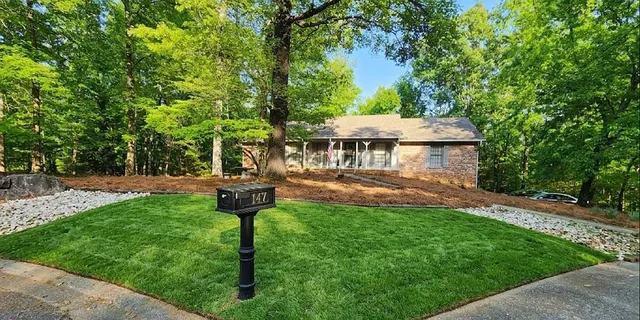 147 Willow Ridge Ln, Indian Springs, AL 35124