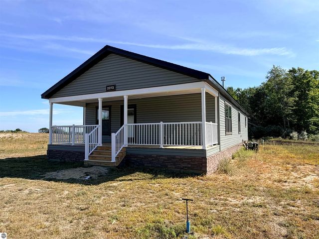 2272 Vista View Dr, Traverse City, MI 49686