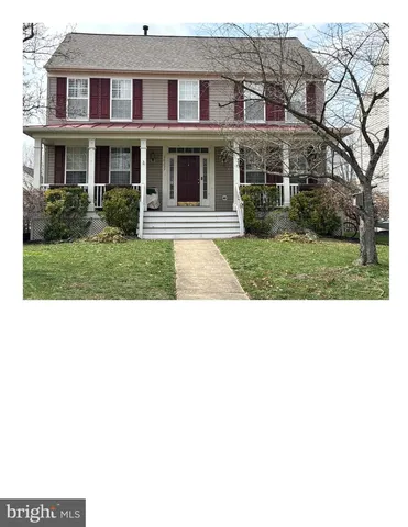 26227 Lands End Dr, Chantilly, VA 20152