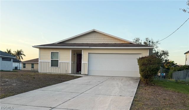 4906 Bywood St, Lehigh Acres, FL 33971