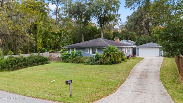 3083 OLD ACOSTA Road, Jacksonville, FL 32223