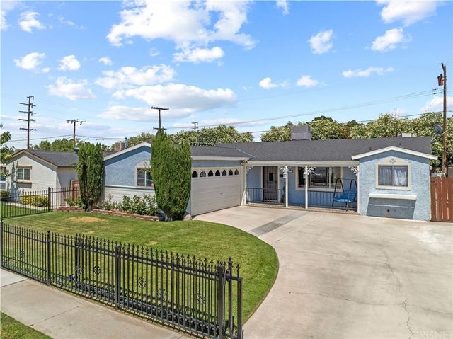 44742 Andale Ave, Lancaster, CA 93535