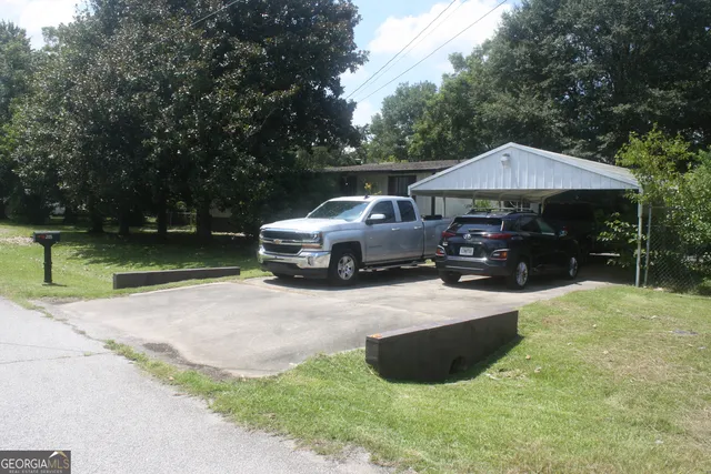 205 Cambridge Dr, Warner Robins, GA 31093