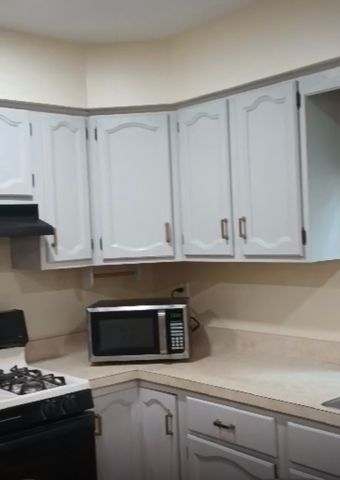 3702 Cricket Cir, Edison, NJ 08820