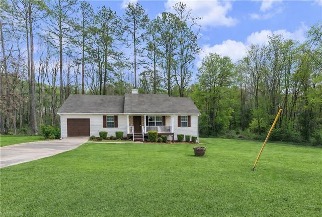 405 Azalea Dr, Stockbridge, GA 30281