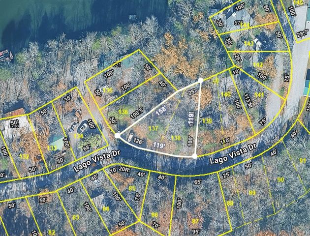 Lago Vista Dr, Lebanon, TN 37087