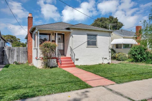 223 Murdock St, Richmond, CA 94804