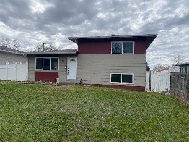 1604 18th Ave S, Great Falls, MT 59405