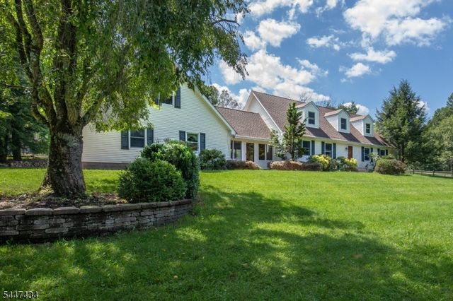 230 Shiloh Rd, Blairstown, NJ 07825