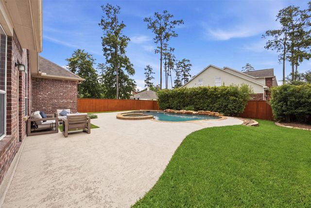 115 S  Rocky Point Cir, Spring, TX 77389