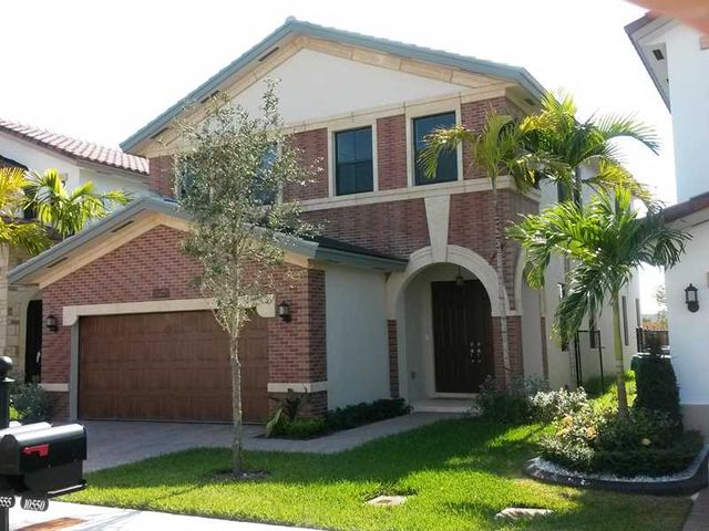 10550 NW 69th Ter, Doral, FL 33178