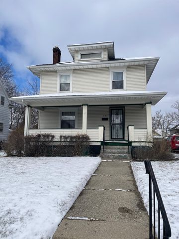 334 W  State St, Springfield, OH 45506
