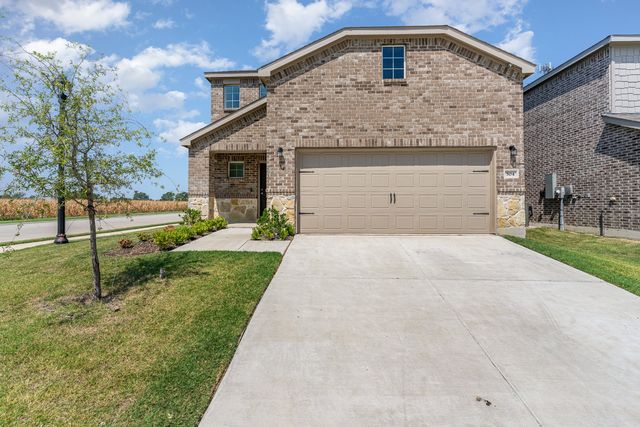 504 S  Hopson St, Van Alstyne, TX 75495