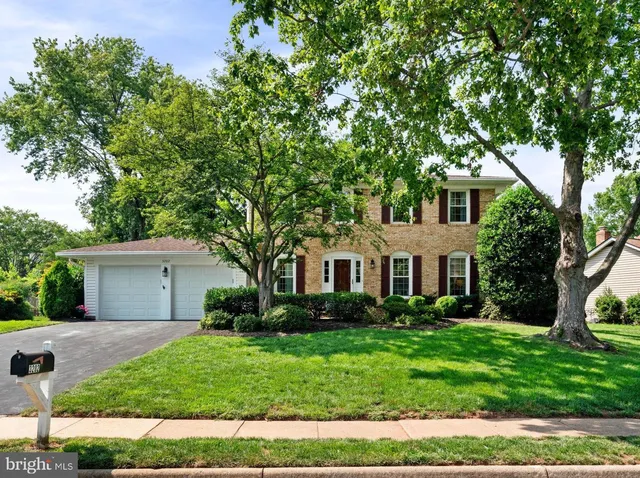 3202 Allness Ln, Herndon, VA 20171