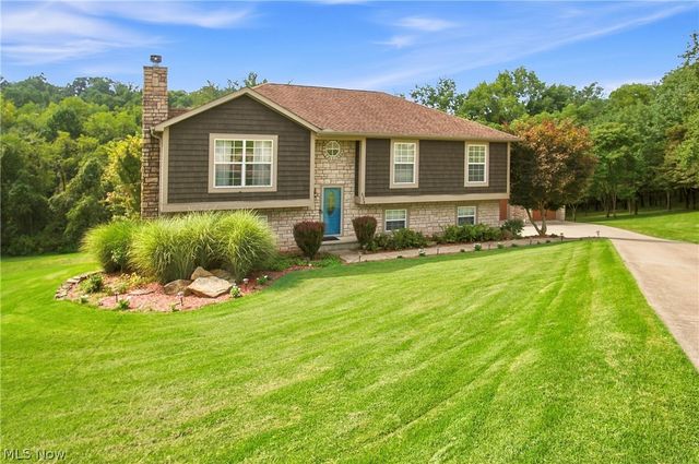 6720 Layman Dr, Nashport, OH 43830