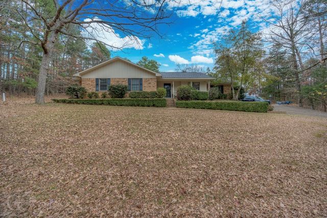 183 Pepperridge Cir, Minden, LA 71055