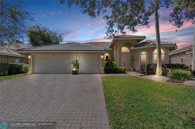 5024 NW 124th Way, Coral Springs, FL 33076
